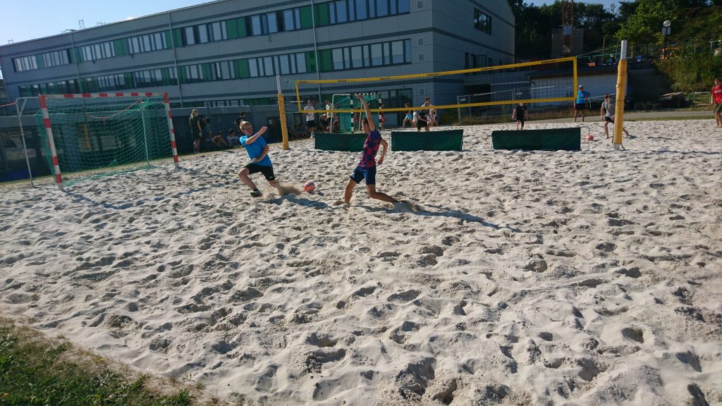 PEDOS gewinnen Beach-Soccer-Turnier