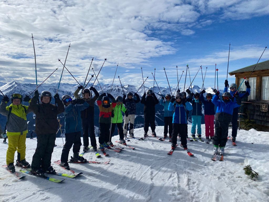 Sonniges Skilager im Februar